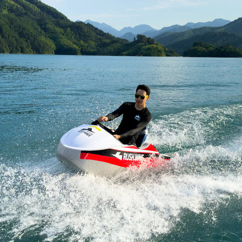 Water-based amusement systems - Electric Go Kart Boat